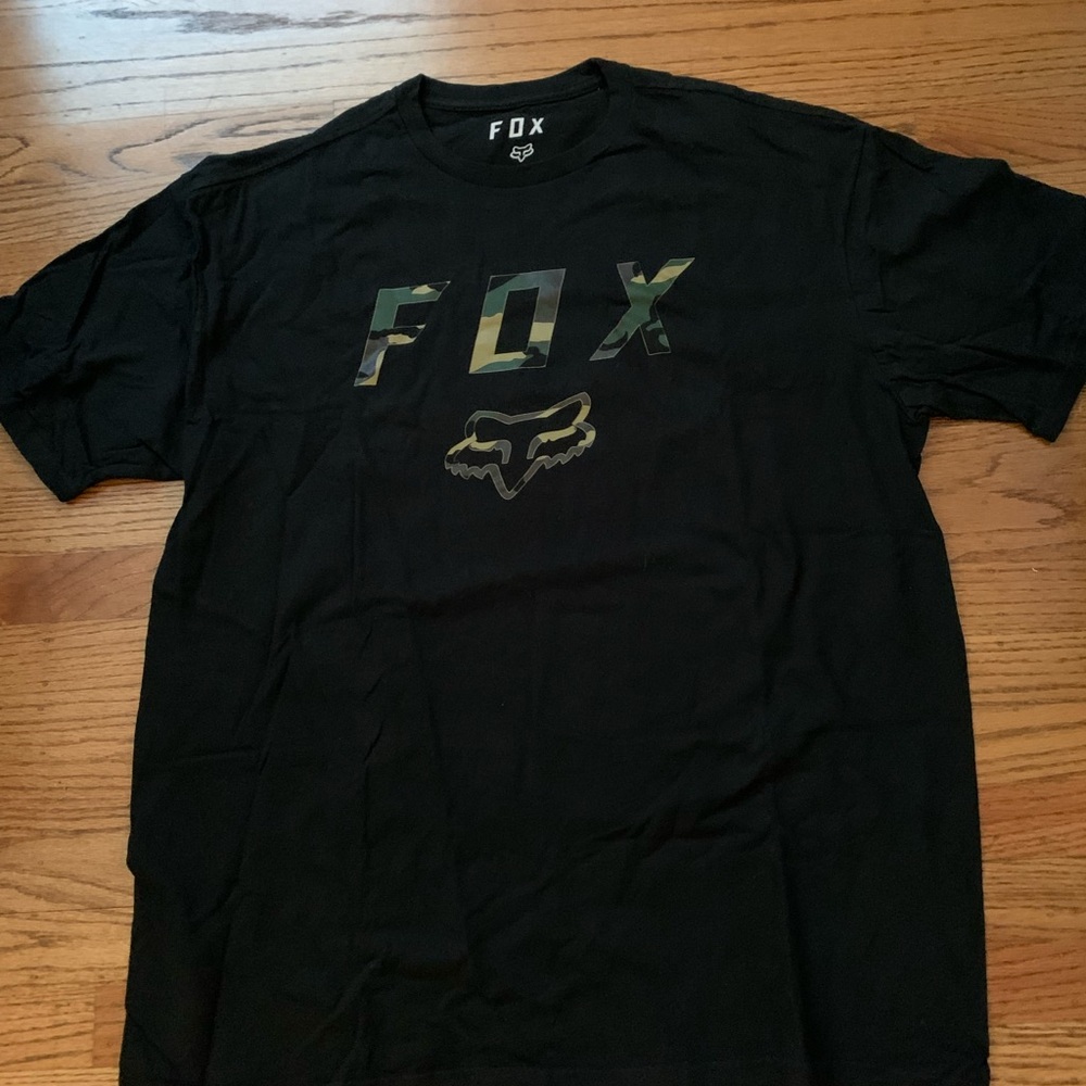 Good condition, cotton black Fox short sleeved tshirt